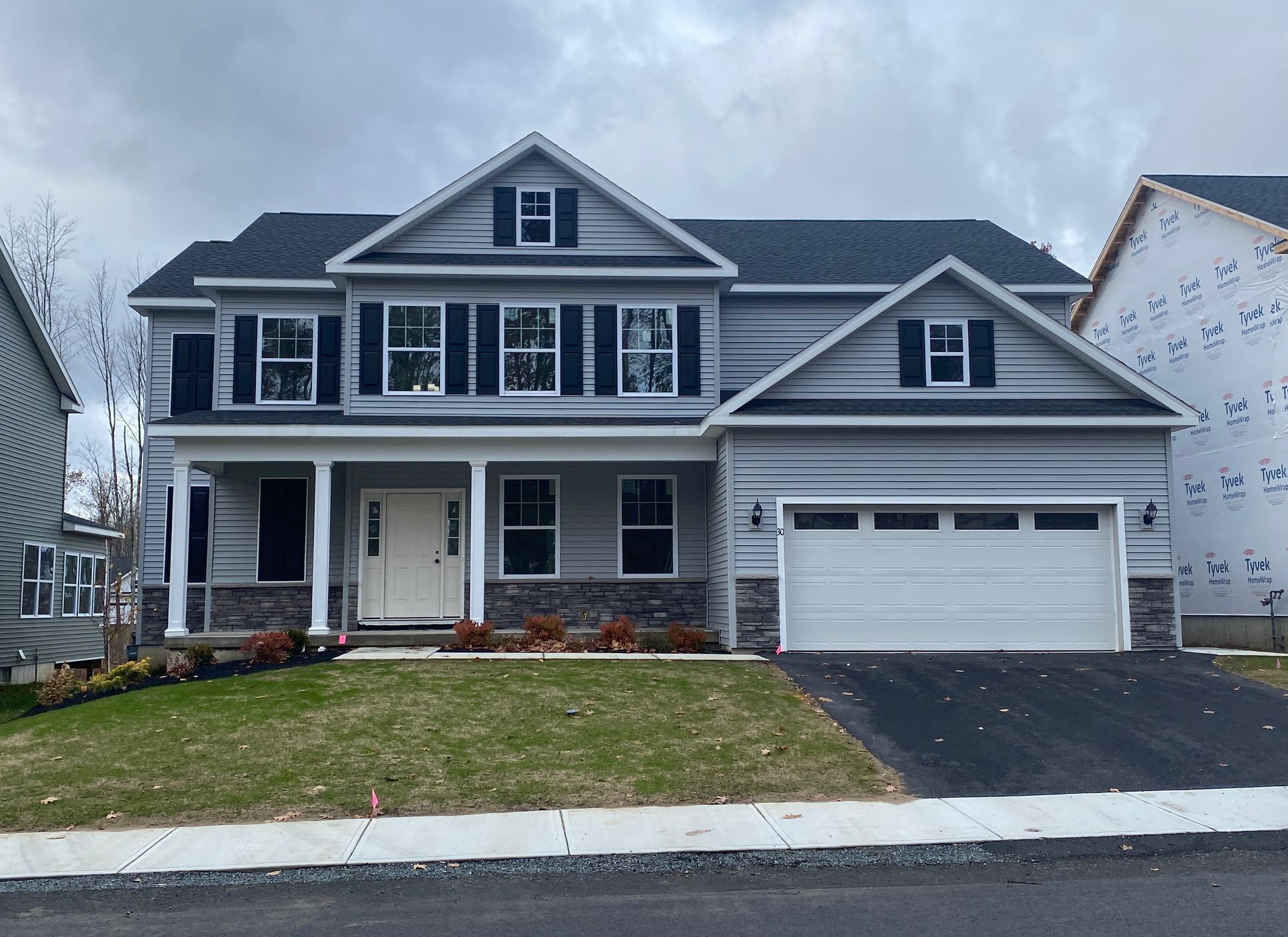 30 Tamarack St:Move-In Ready