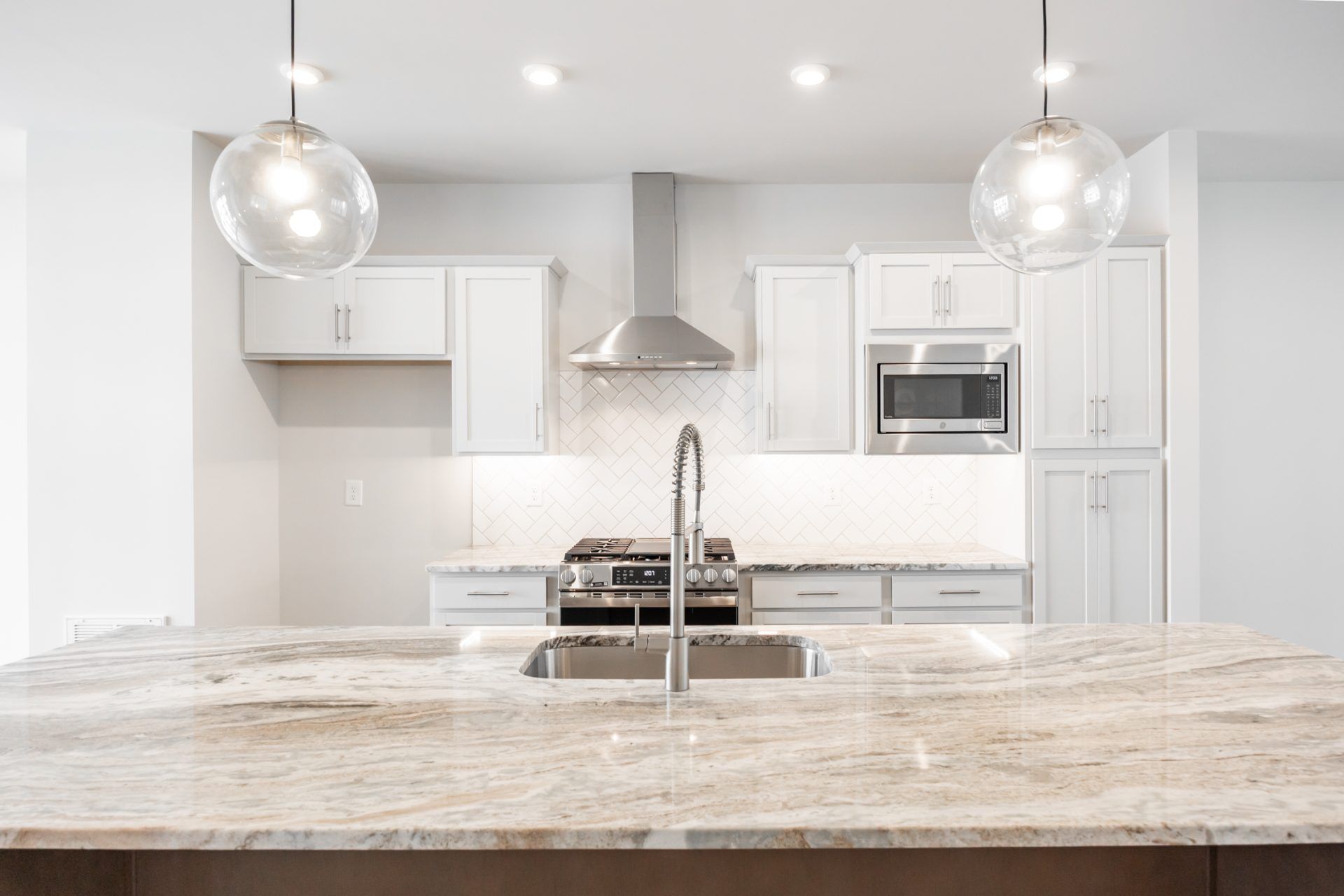 HHHunt Homes Cameron Kitchen 007:HHHunt Homes Cameron Kitchen 007