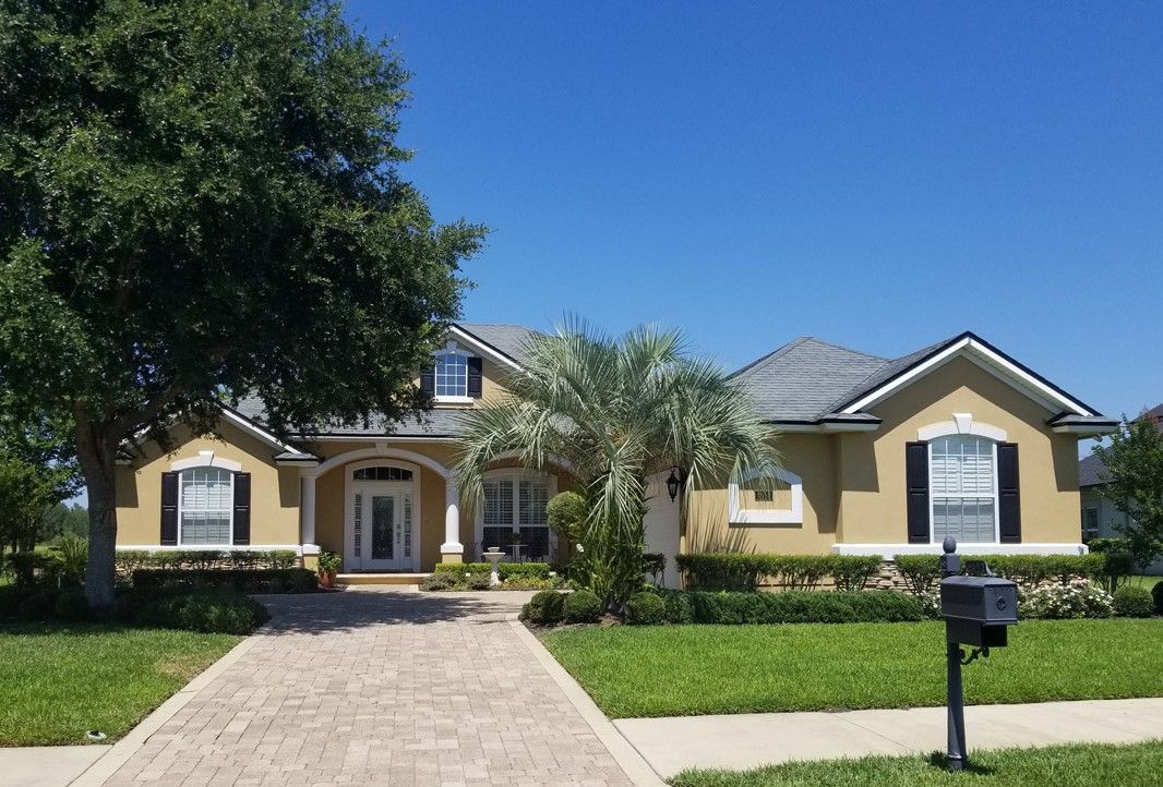 Higginbotham Custom Homes,32003