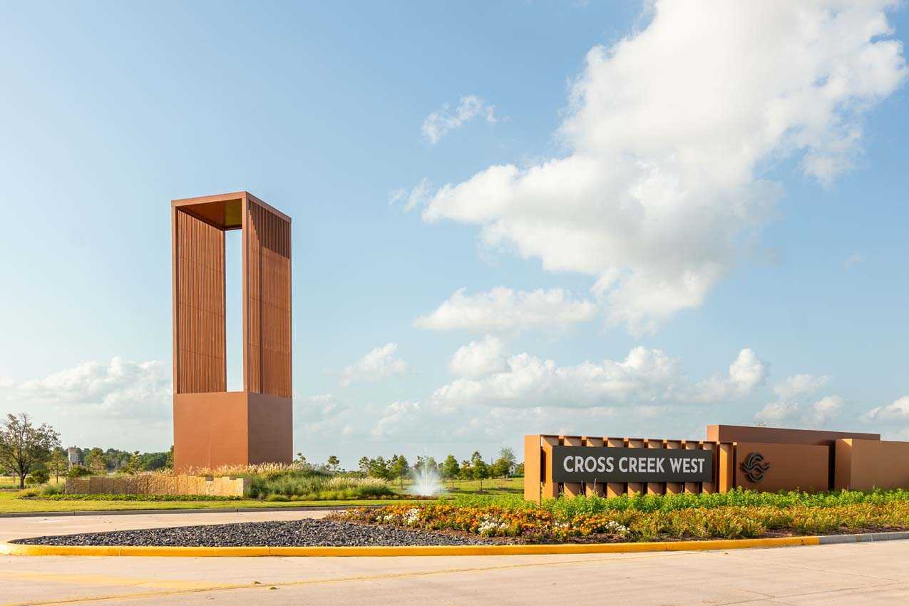 Cross Creek West,77441