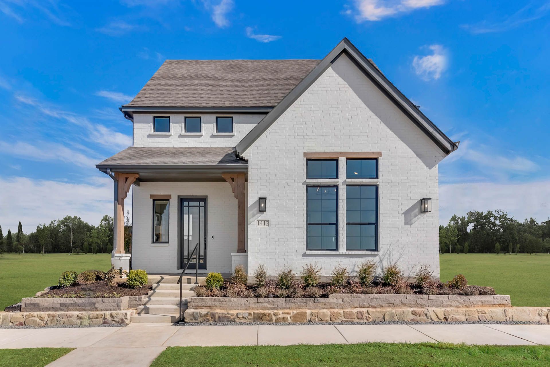 Hillside Village Model - MLS - 002