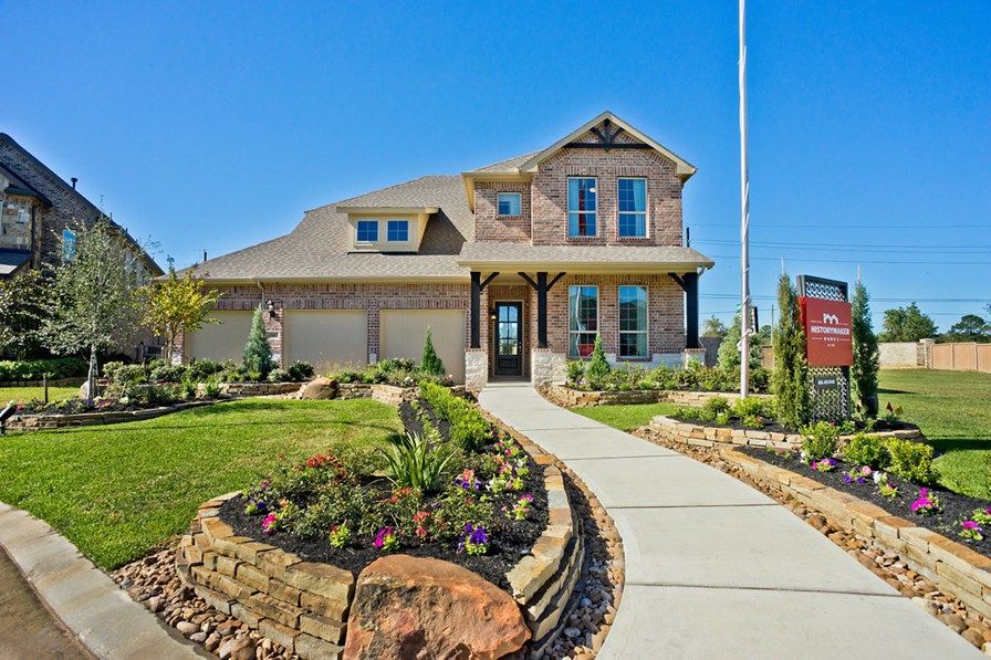 HISTORYMAKER Homes Country Lake Estates