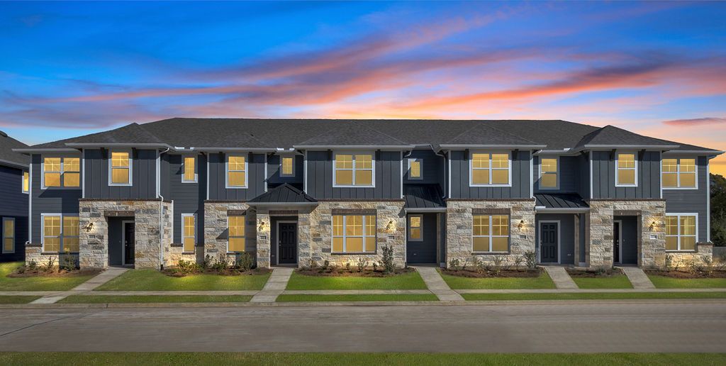 Seven Oaks Townhomes:Seven Oaks Townhomes