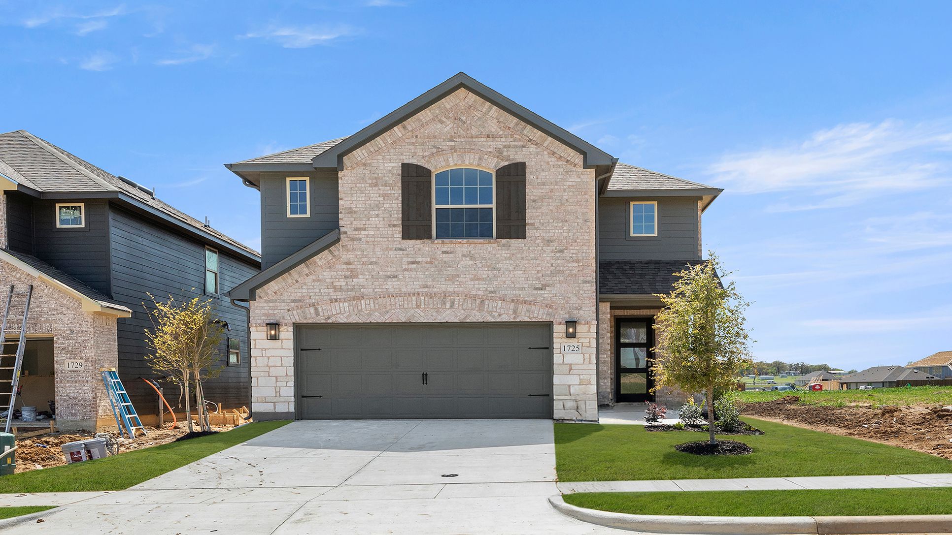 1725 Edgeway Drive:1725 Edgeway Drive