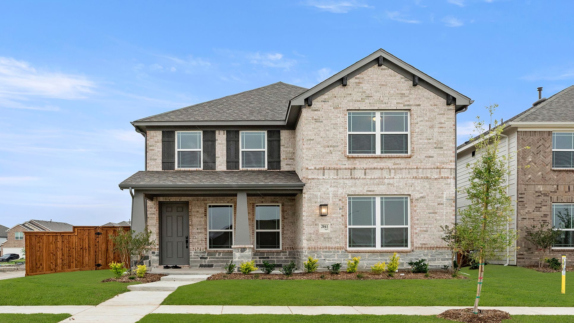 2041 Bayfront Drive:2041 Bayfront Drive