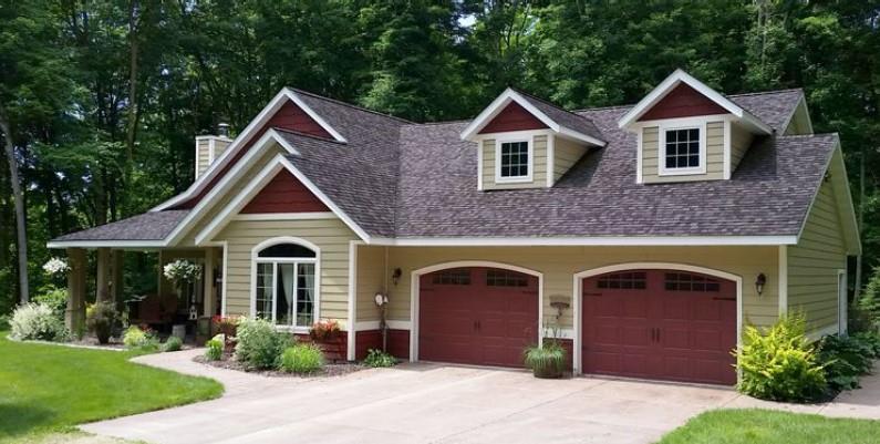 Hoffman Homes,54751