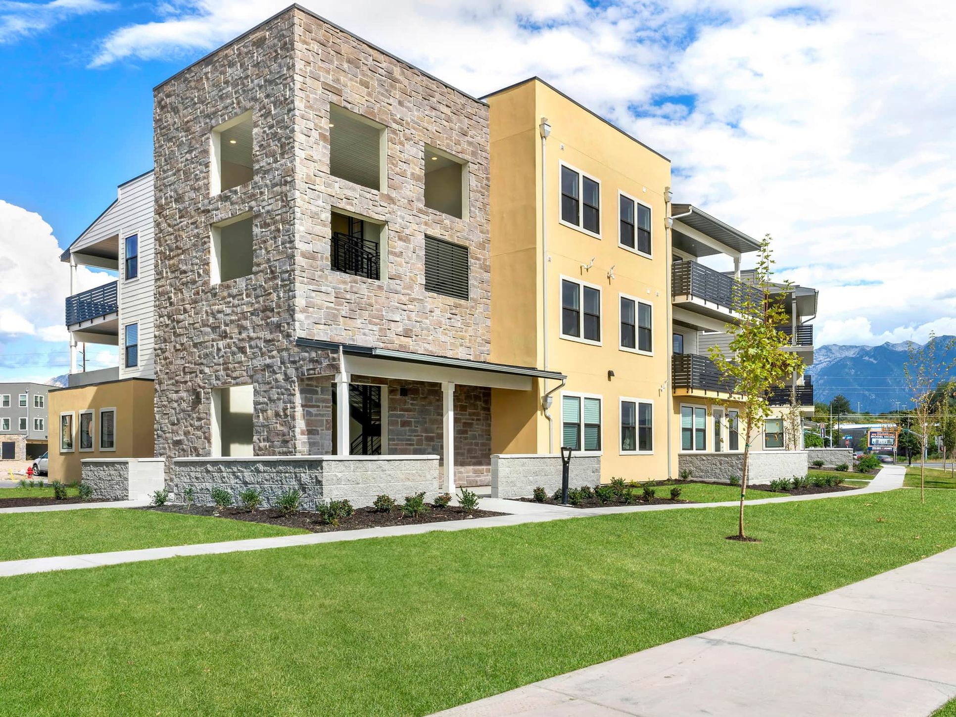Lot 201:Elevation