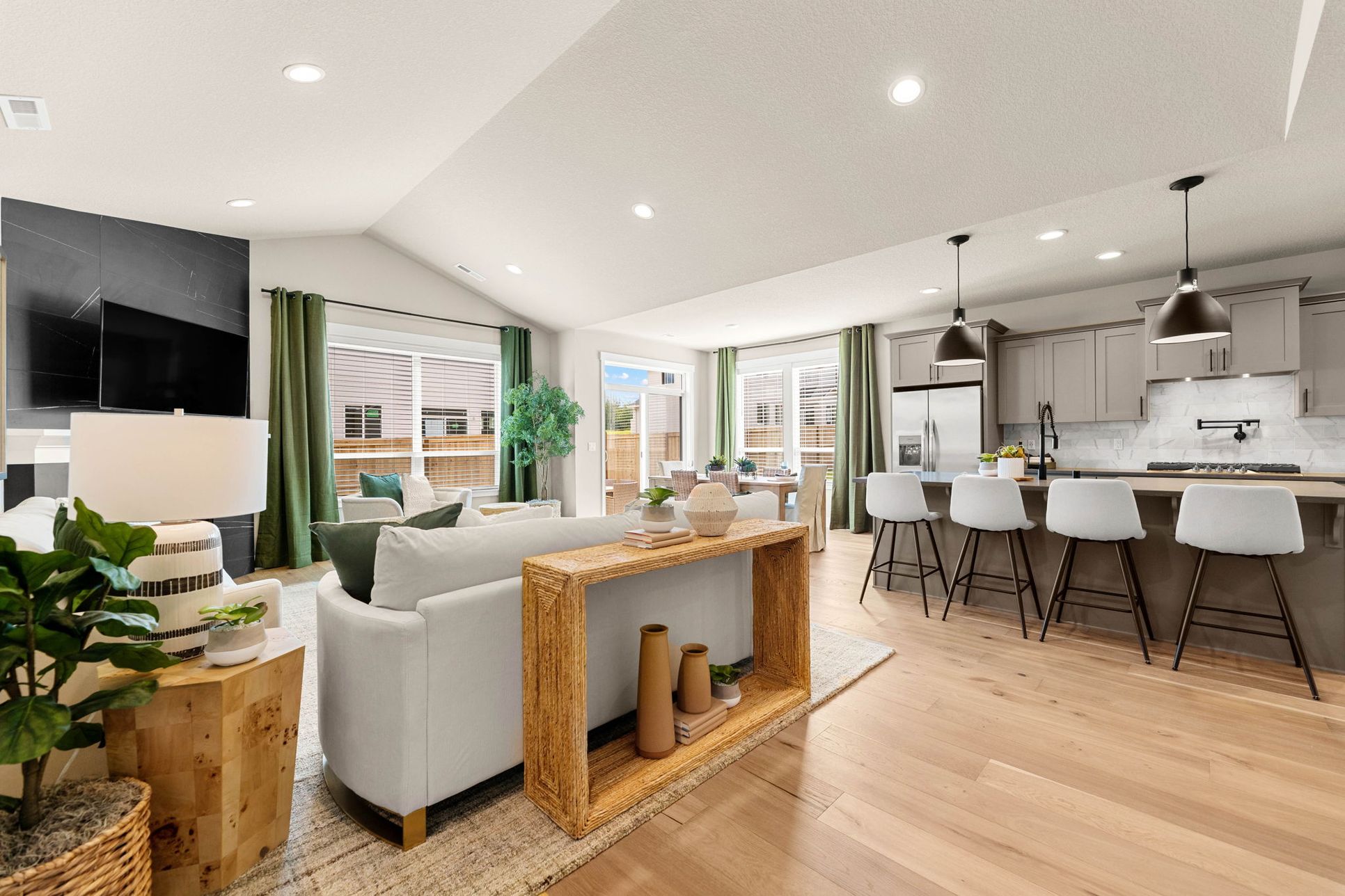 Ramble Creek:Home Interior