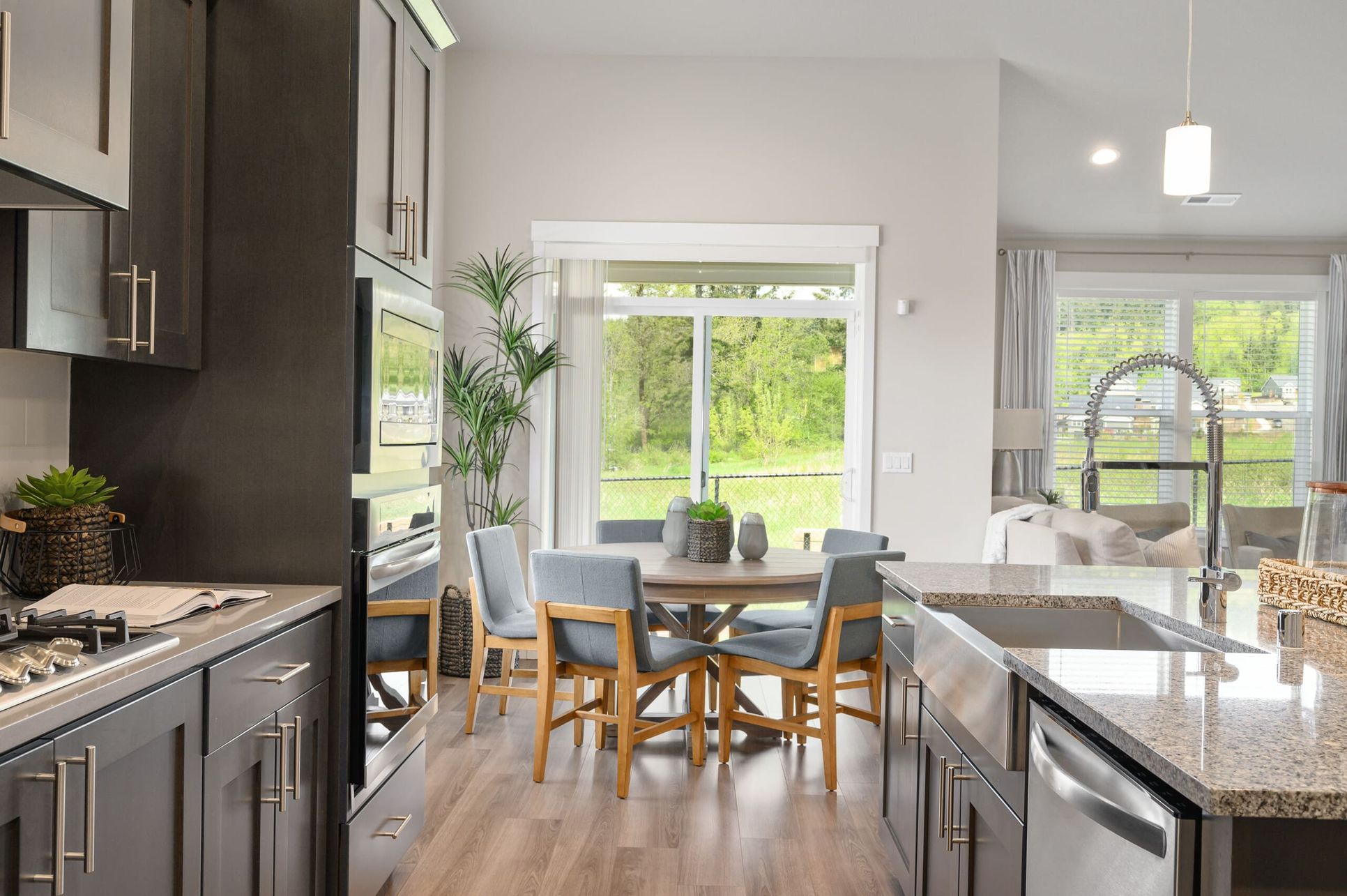 Rolling Meadows:Home Interior