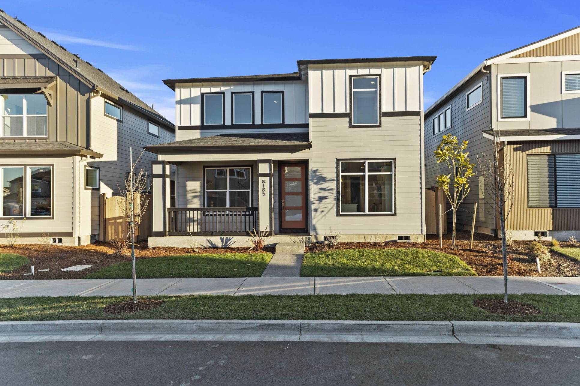 8185 SE Quincy St:Elevation