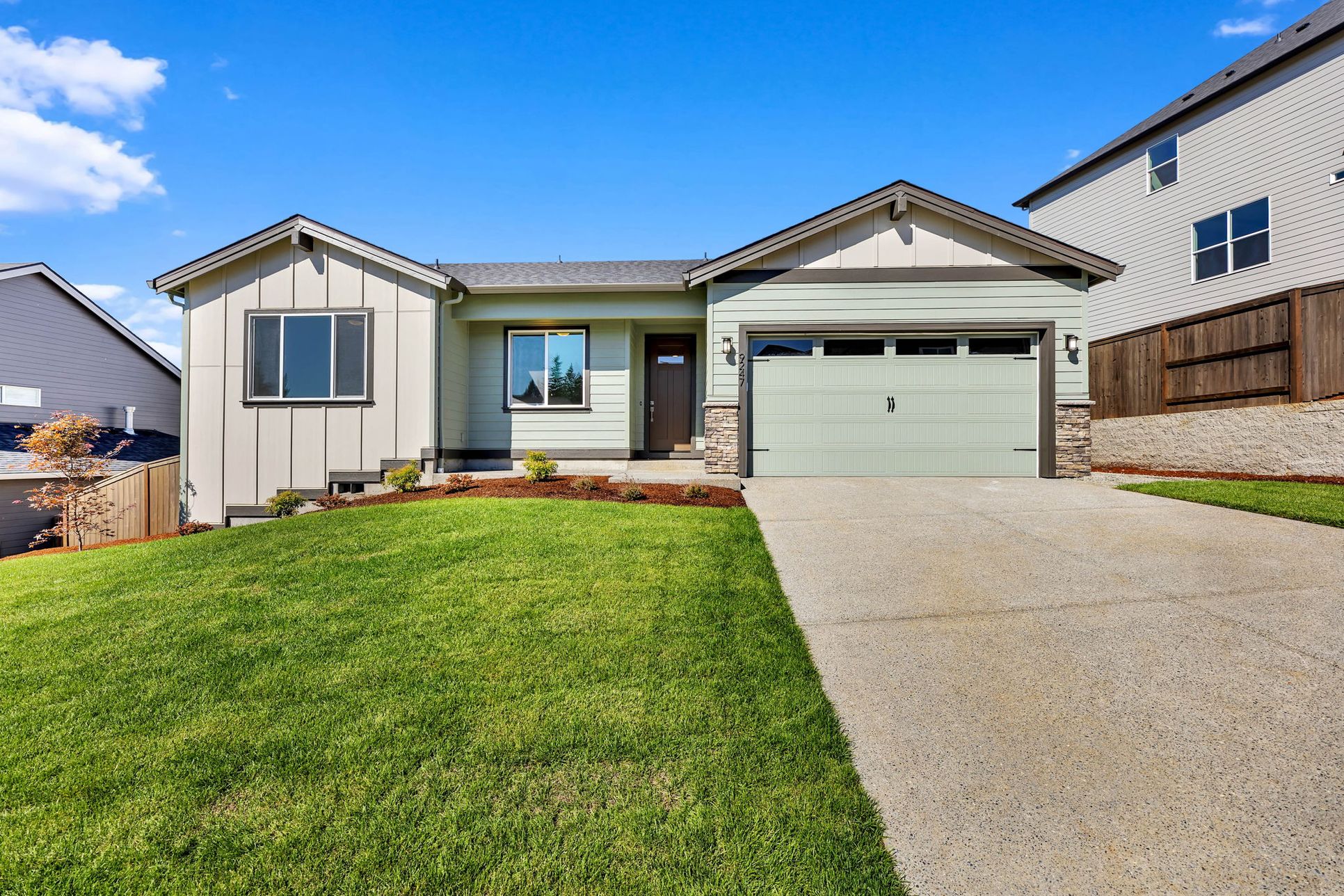 9247 N Hargrave St:Elevation