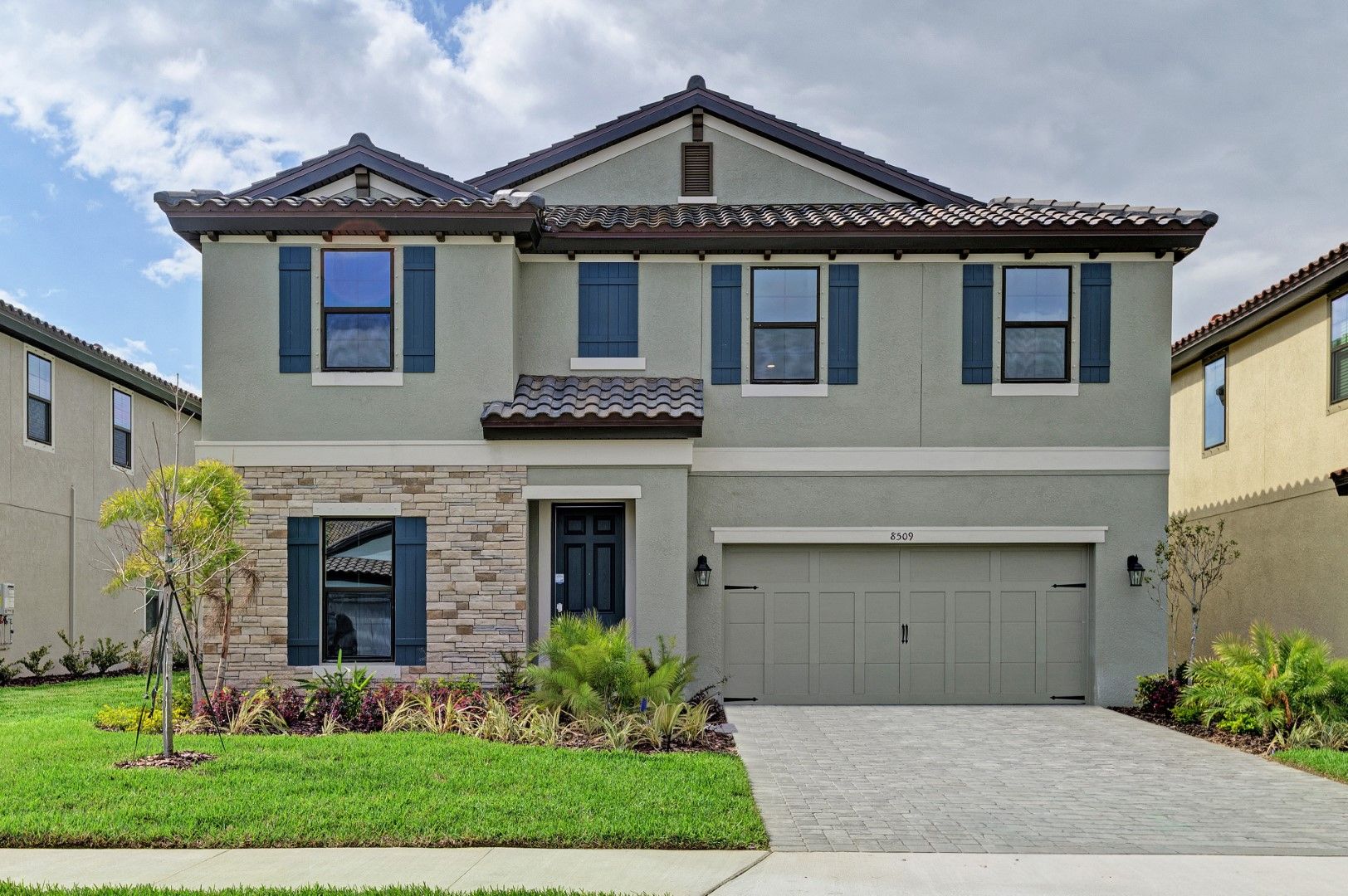 Kingfisher - 8509 Dove Bog Ter - Lot 145:Kingfisher - 8509 Dove Bog Ter - Lot 145