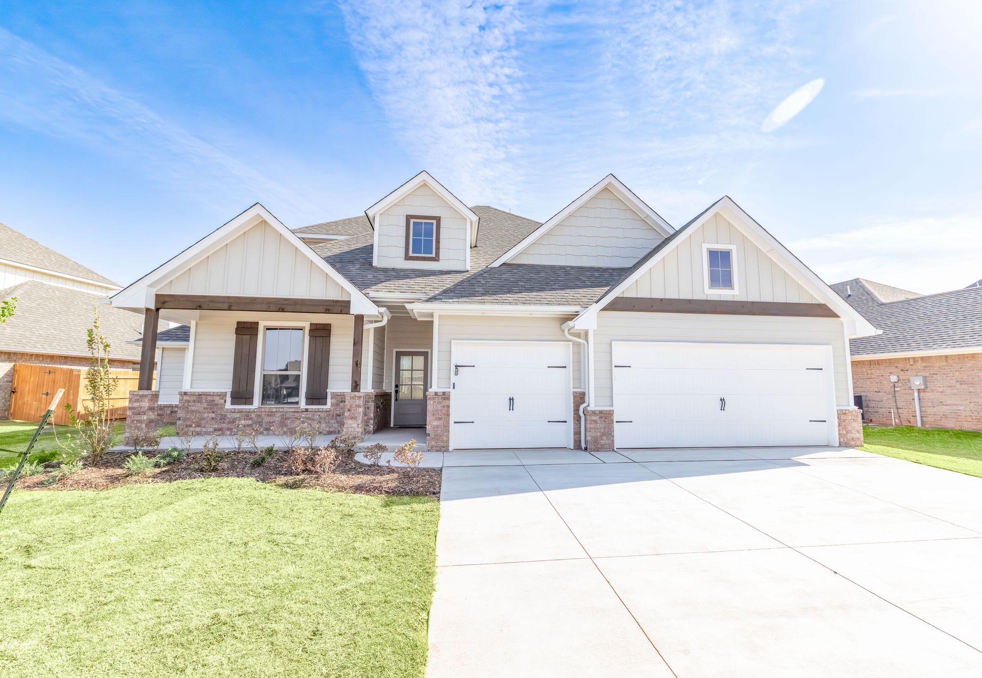 Homes by Taber Hazel Bonus Room 5 Bedroom Floor Plan - 4304 NW 158th St - Lone Oak North:Homes by Taber Hazel Bonus Room 5 Bedroom Floor Plan - 4304 NW 158th St - Lone Oak North