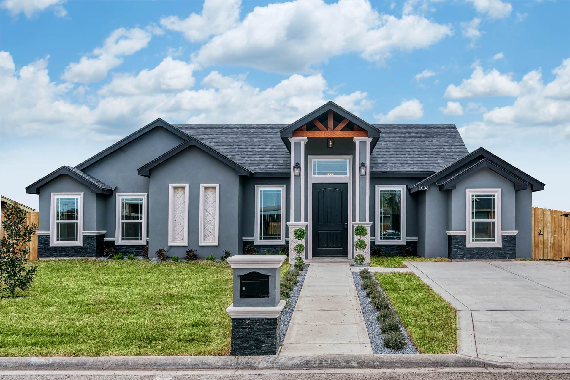 Hosanna Home Construction,78577