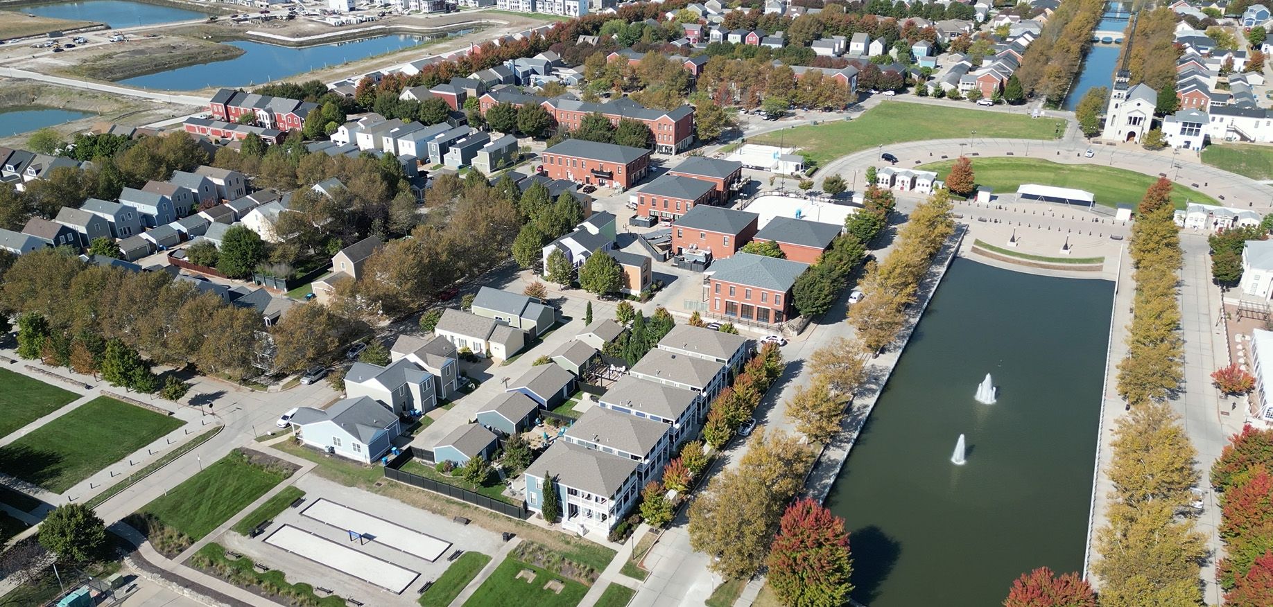 The New Town at St. Charles by Houston Homes,63301