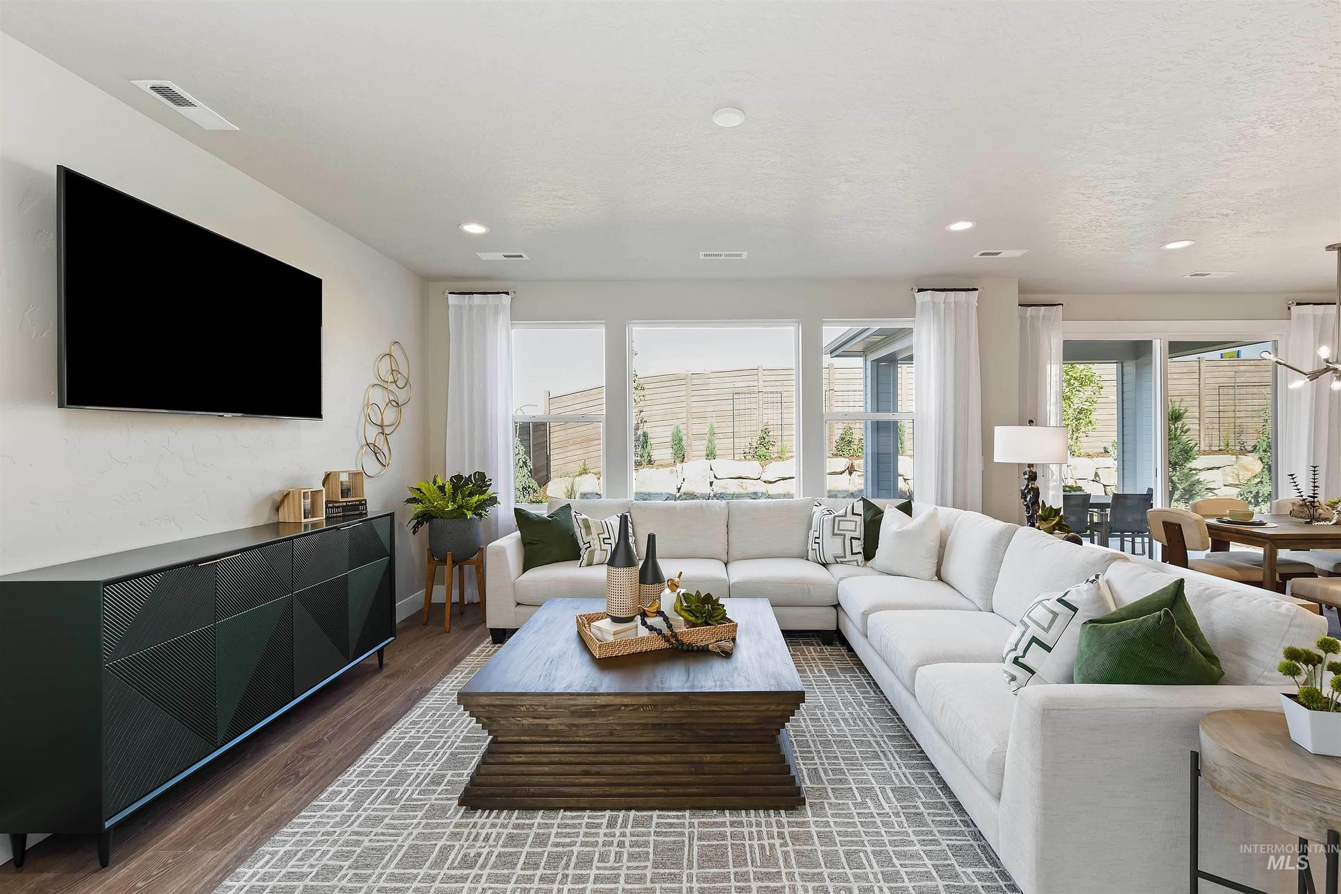 5591 W Aralia Dr.:5591 W Aralia Dr.