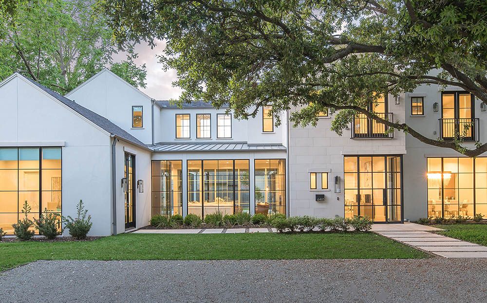 Hudson Construction,75209