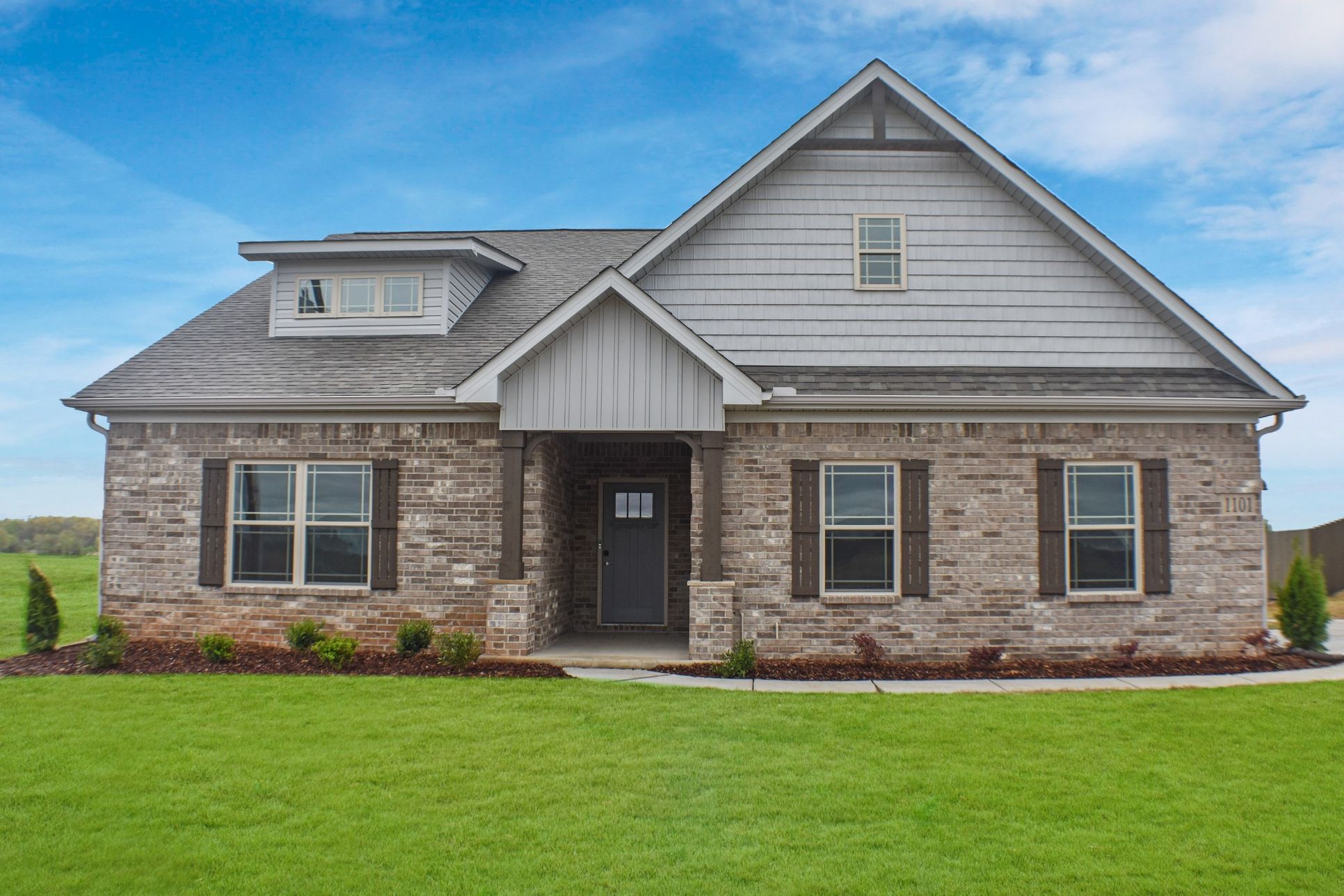 New Home Exterior From Alabama Home Builders Hyde Homes In Gingerwood