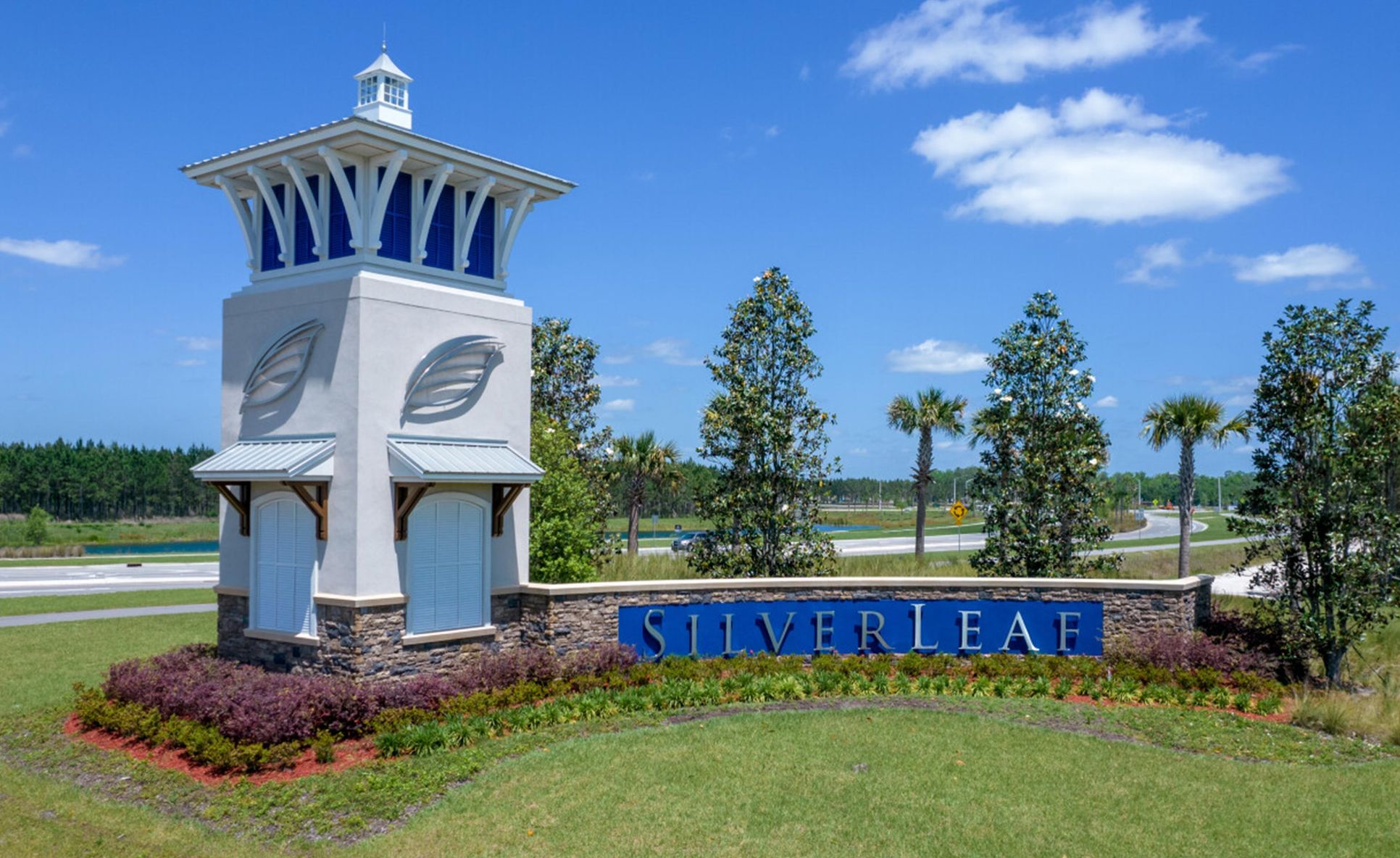 Silverleaf Entrance