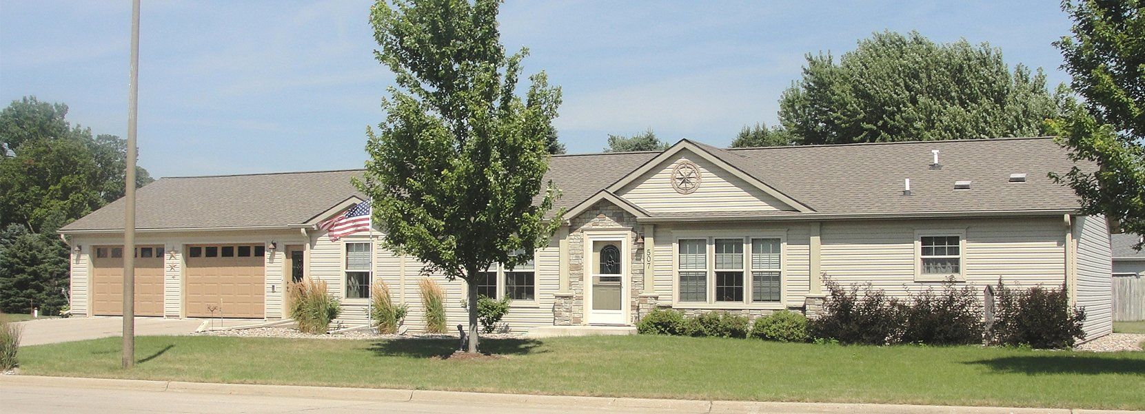 Ida Grove Homes,51445