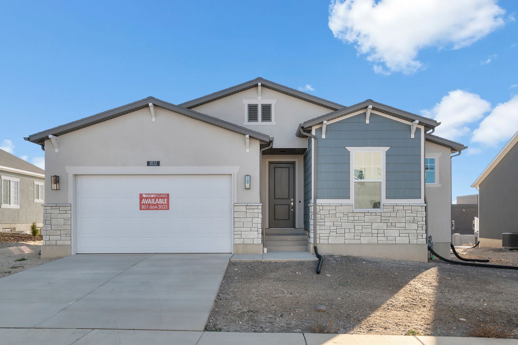 Exterior:1350 Craftsman