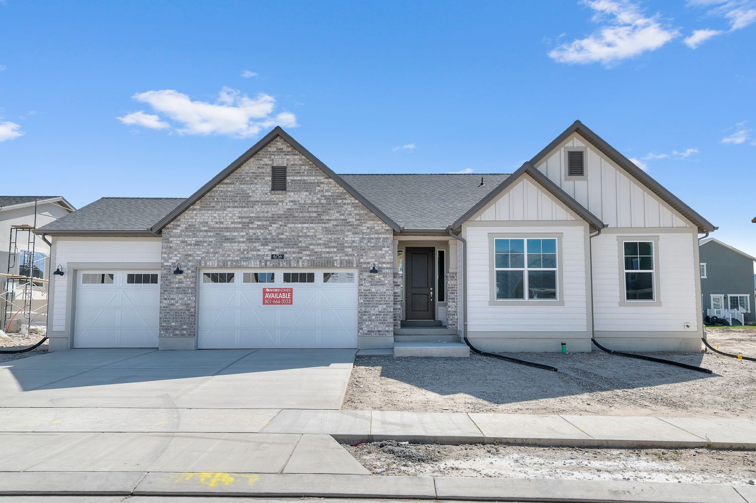 Exterior:2000 Garden