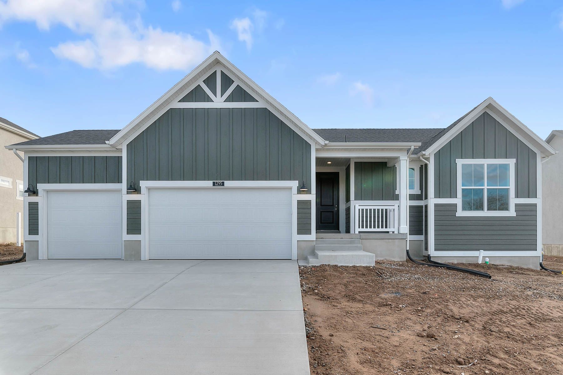 Exterior:1700 Farmhouse