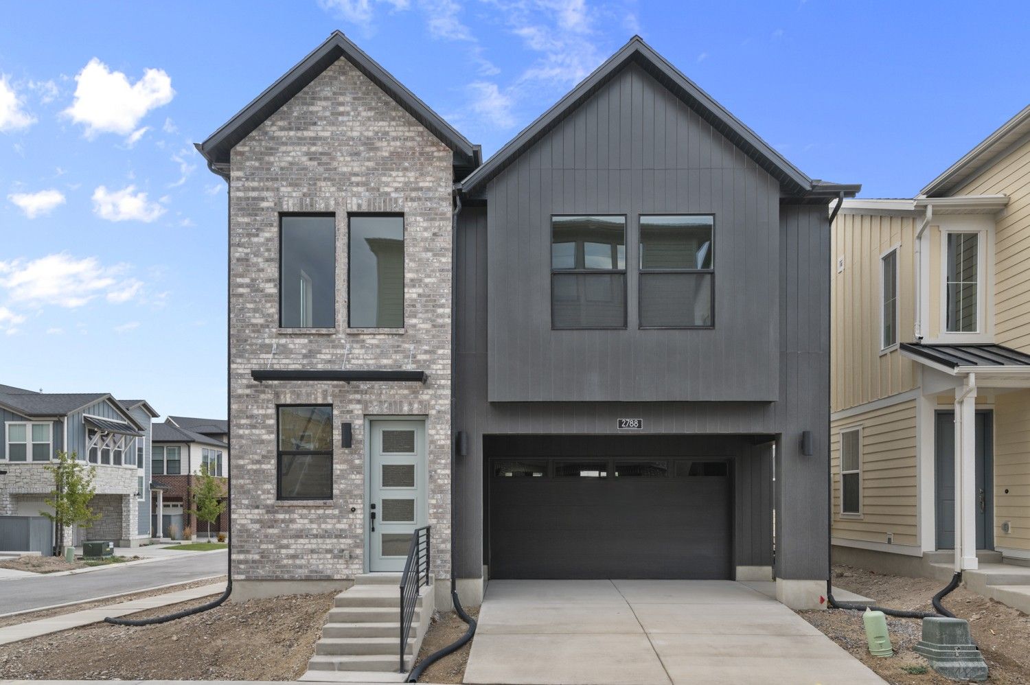 Exterior:Sundance Scandia