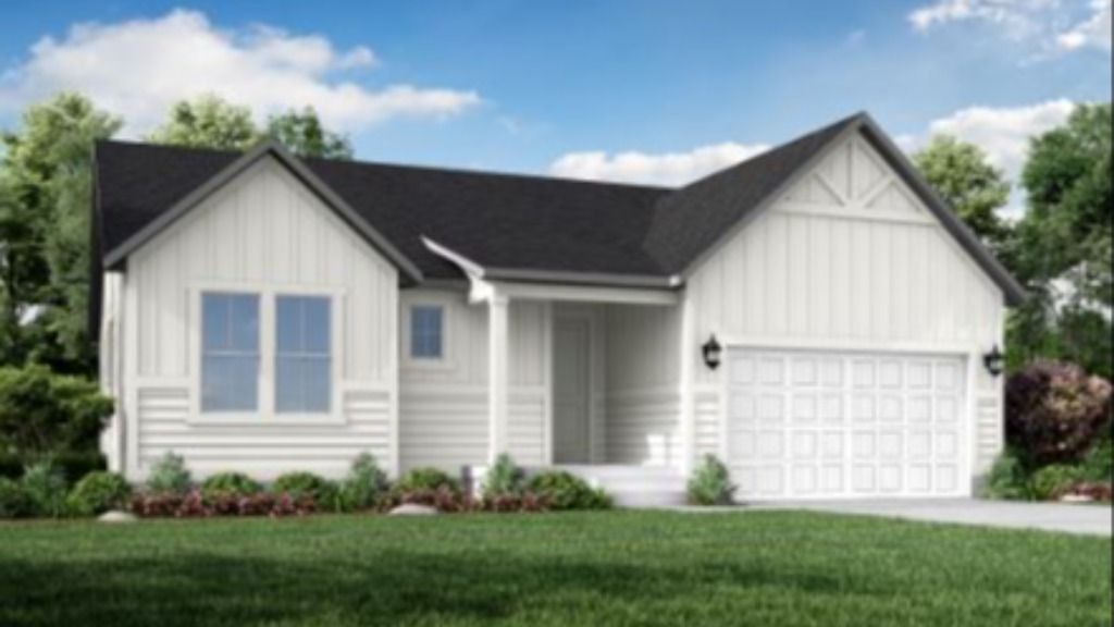 Exterior:1700 Farmhouse