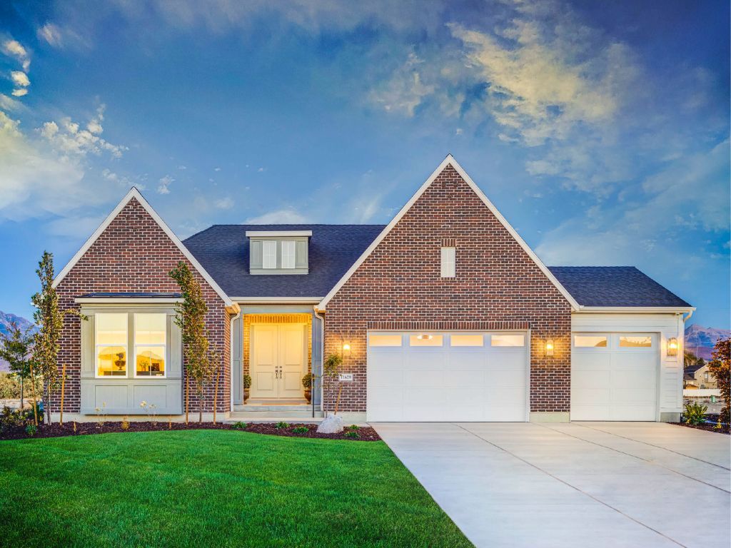 Big Willow Creek Estates:Model Home
