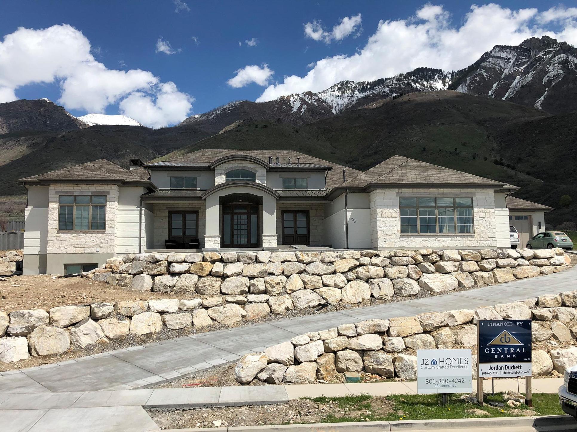 J 2 Homes,84003