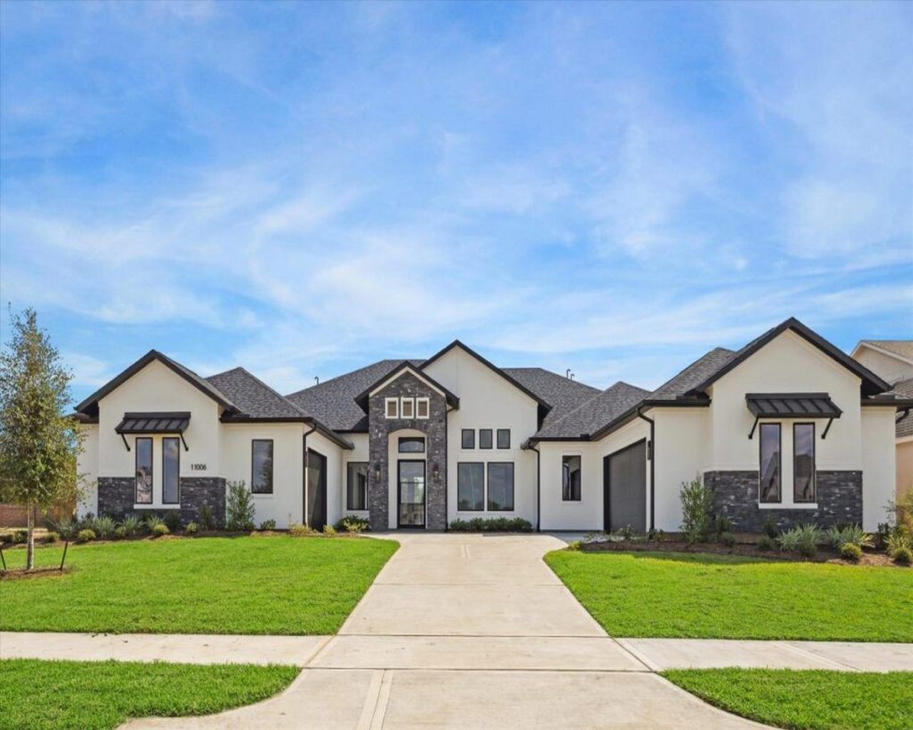 Exterior Front of 11006 Stonegate Ct 