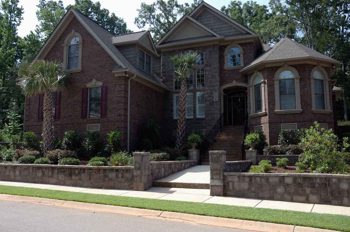 JD Mccain Custom Homes,29063
