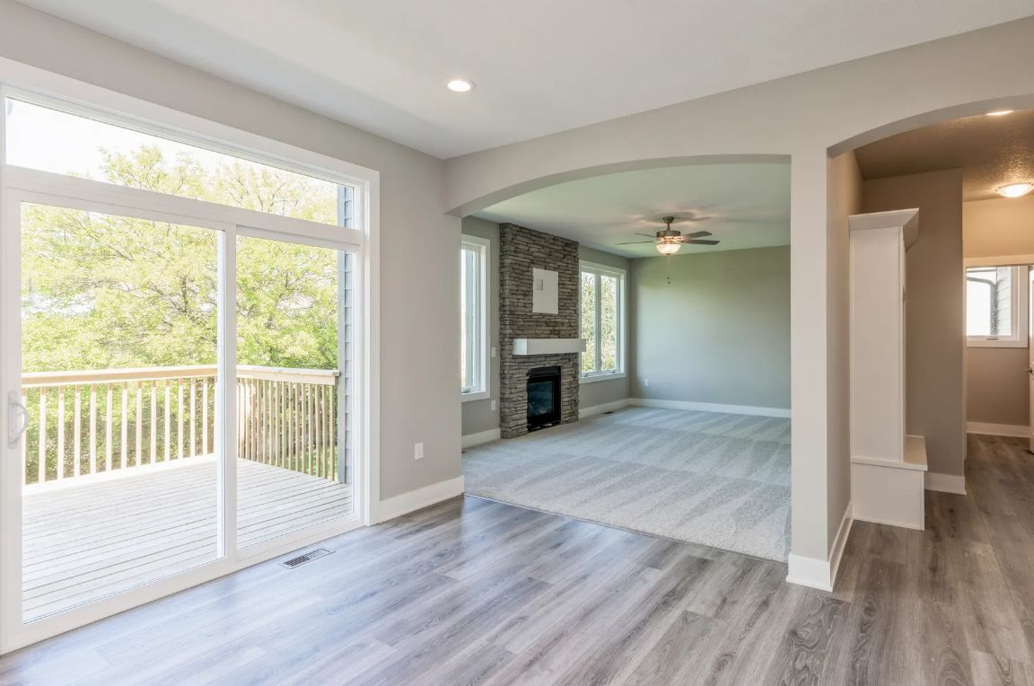 Holland Pointe,50211