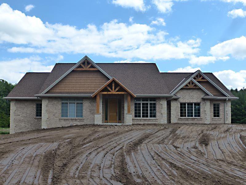 J&J Builders,54141