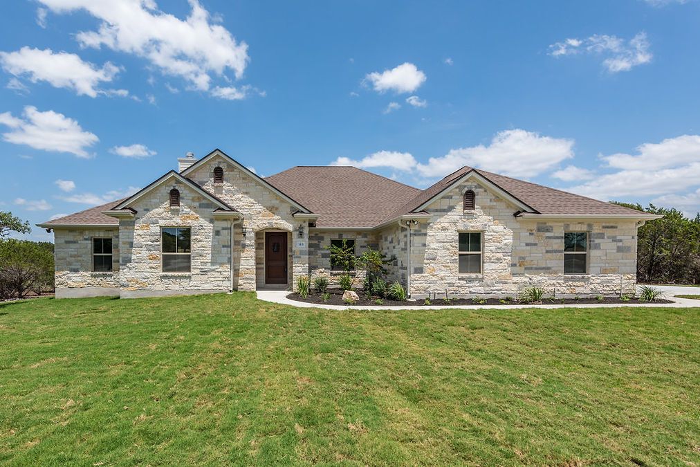 Juniper Custom Homes,78611