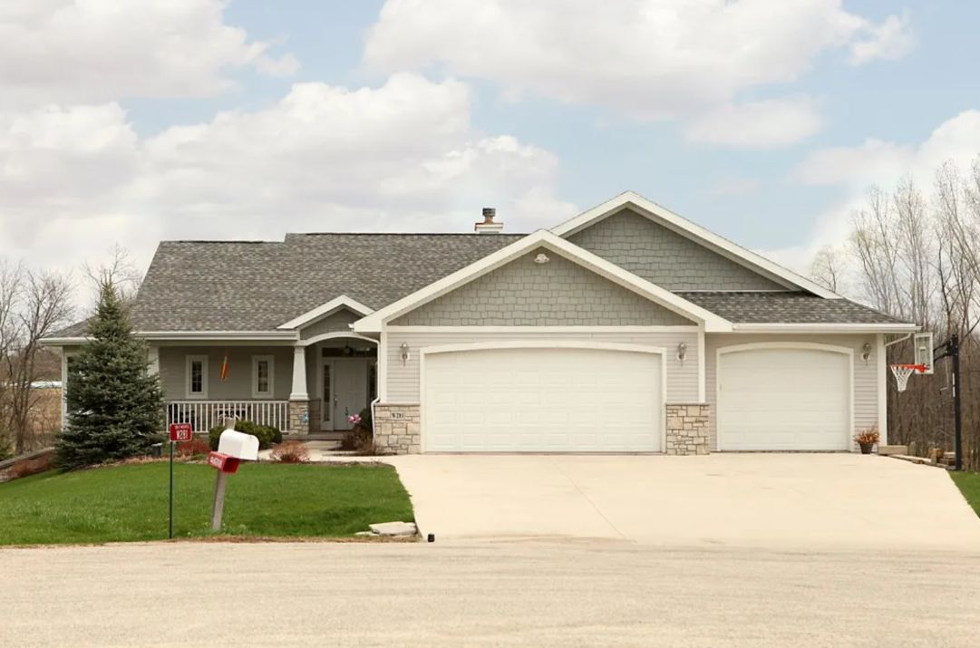 Karr-Bach Builders,54937