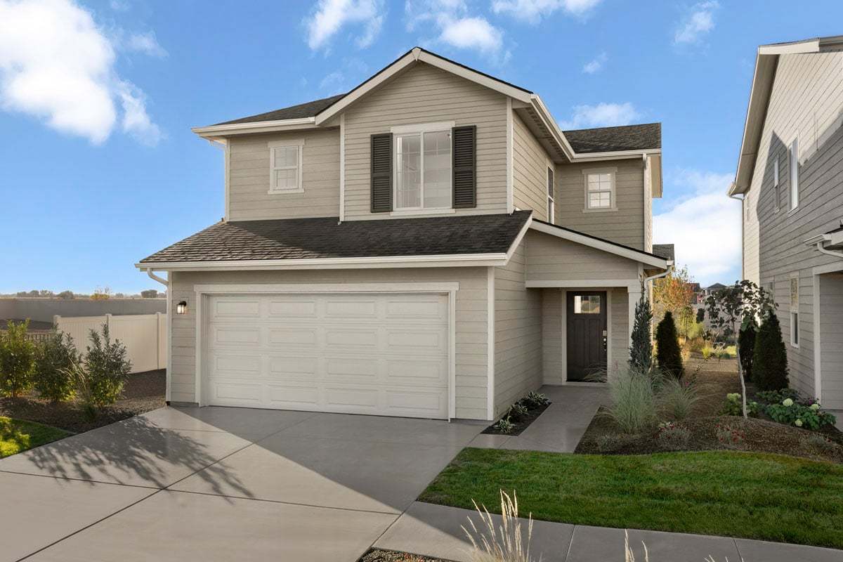 Exterior:Front exterior