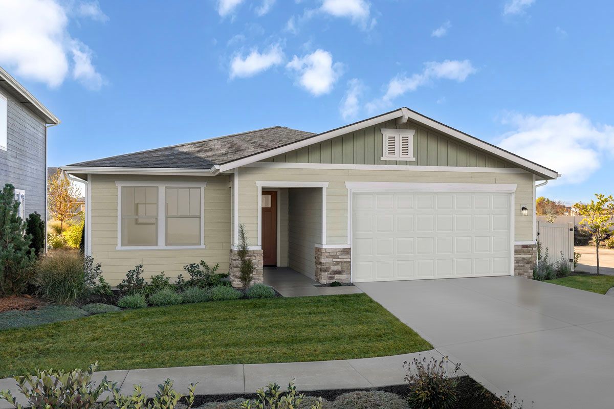 Exterior:Front exterior