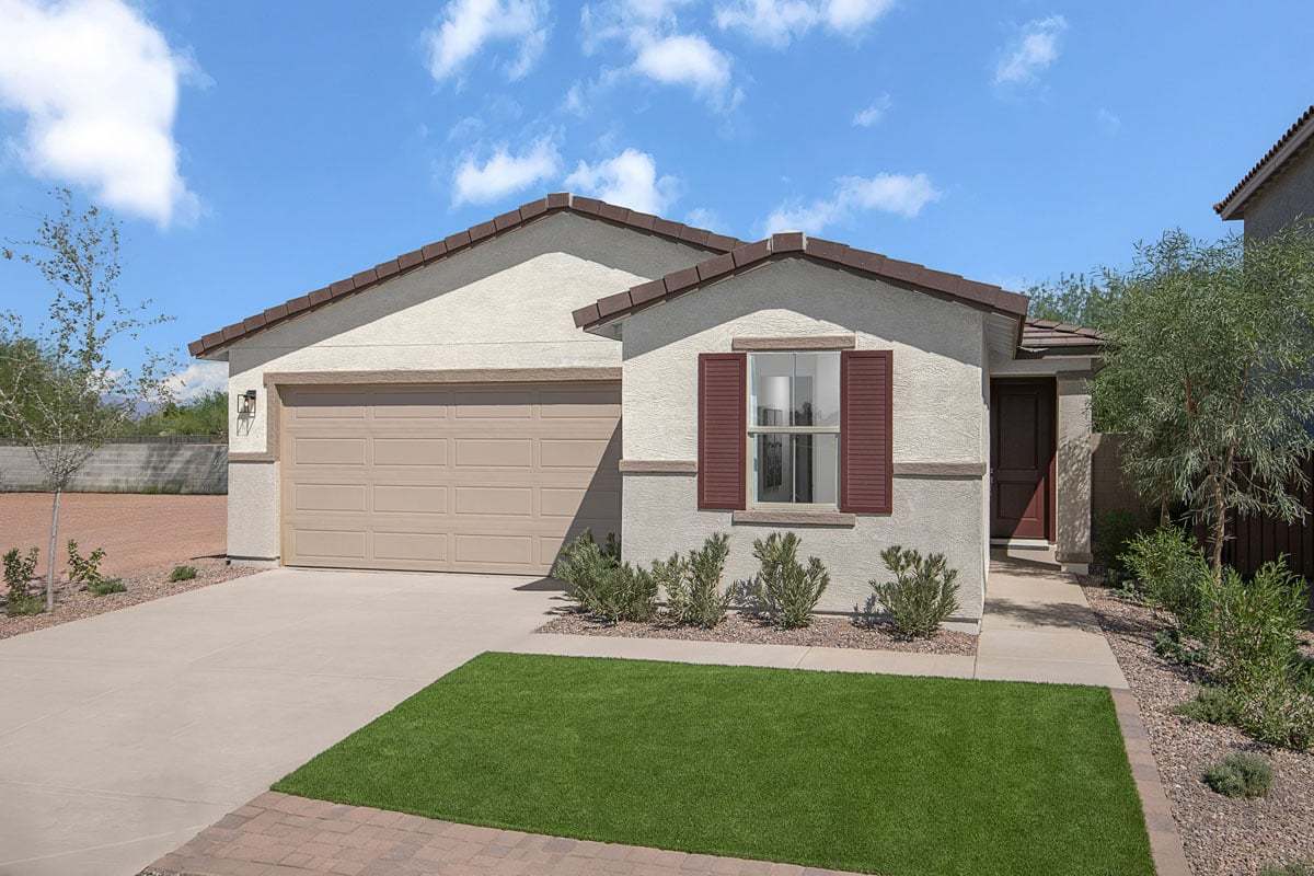 Exterior:Front exterior