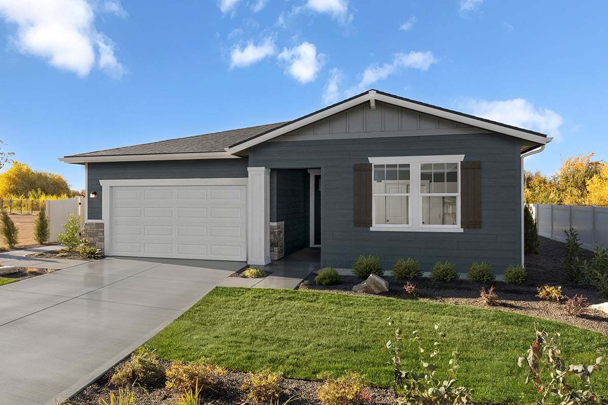 Exterior:Front exterior