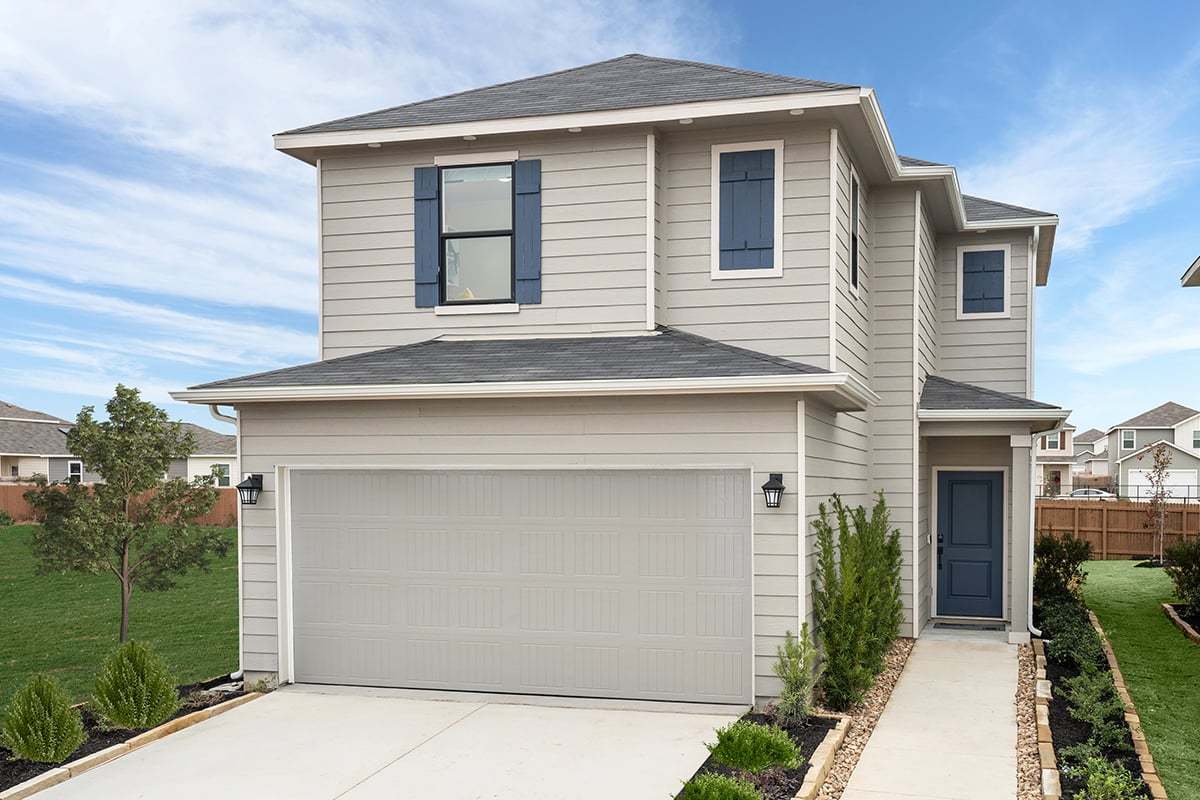 Exterior:Front exterior