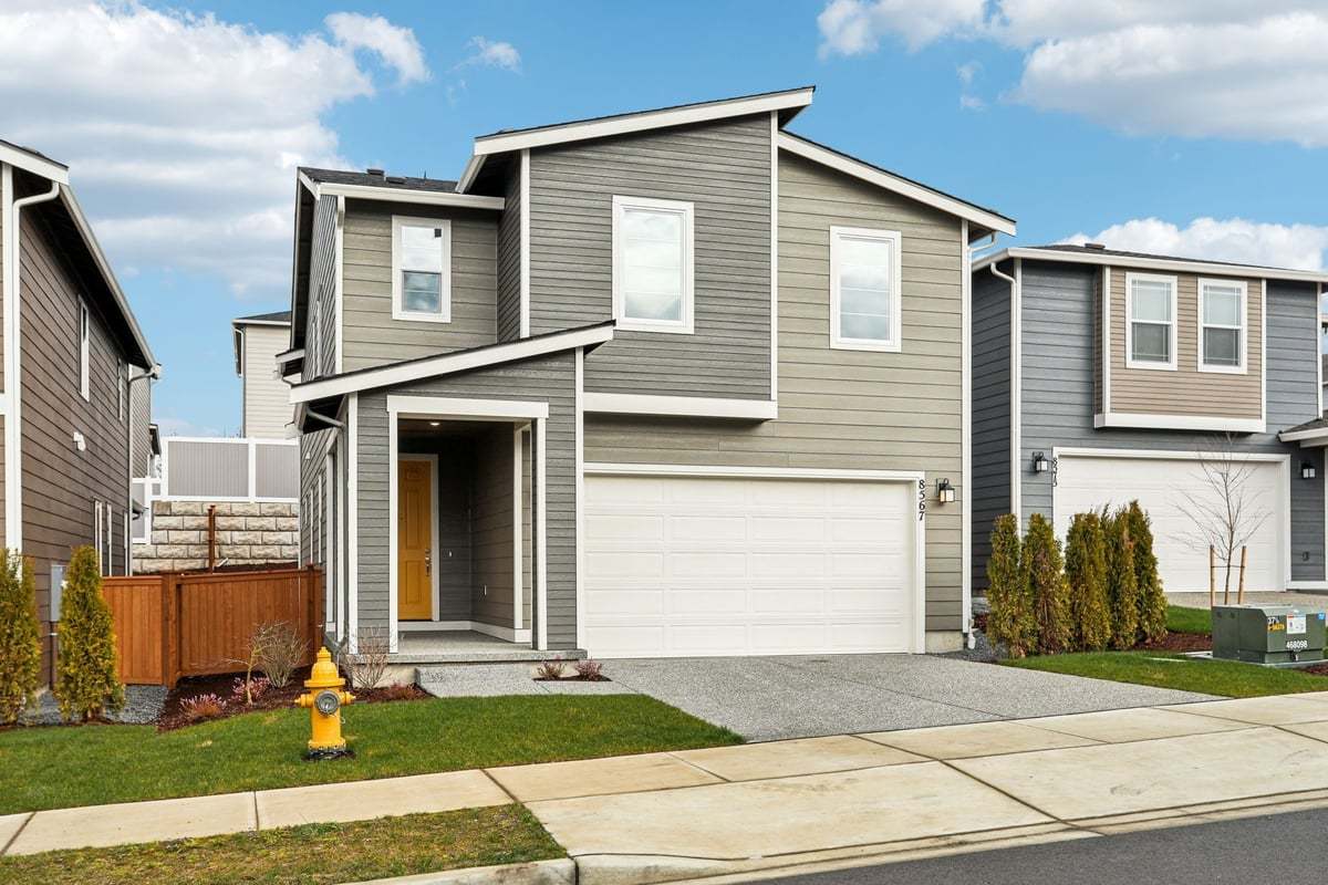 Exterior:Front exterior