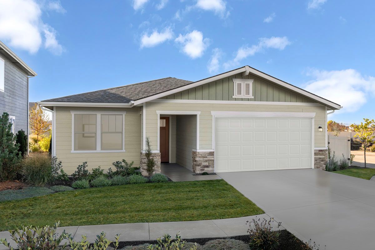 Exterior:Front exterior