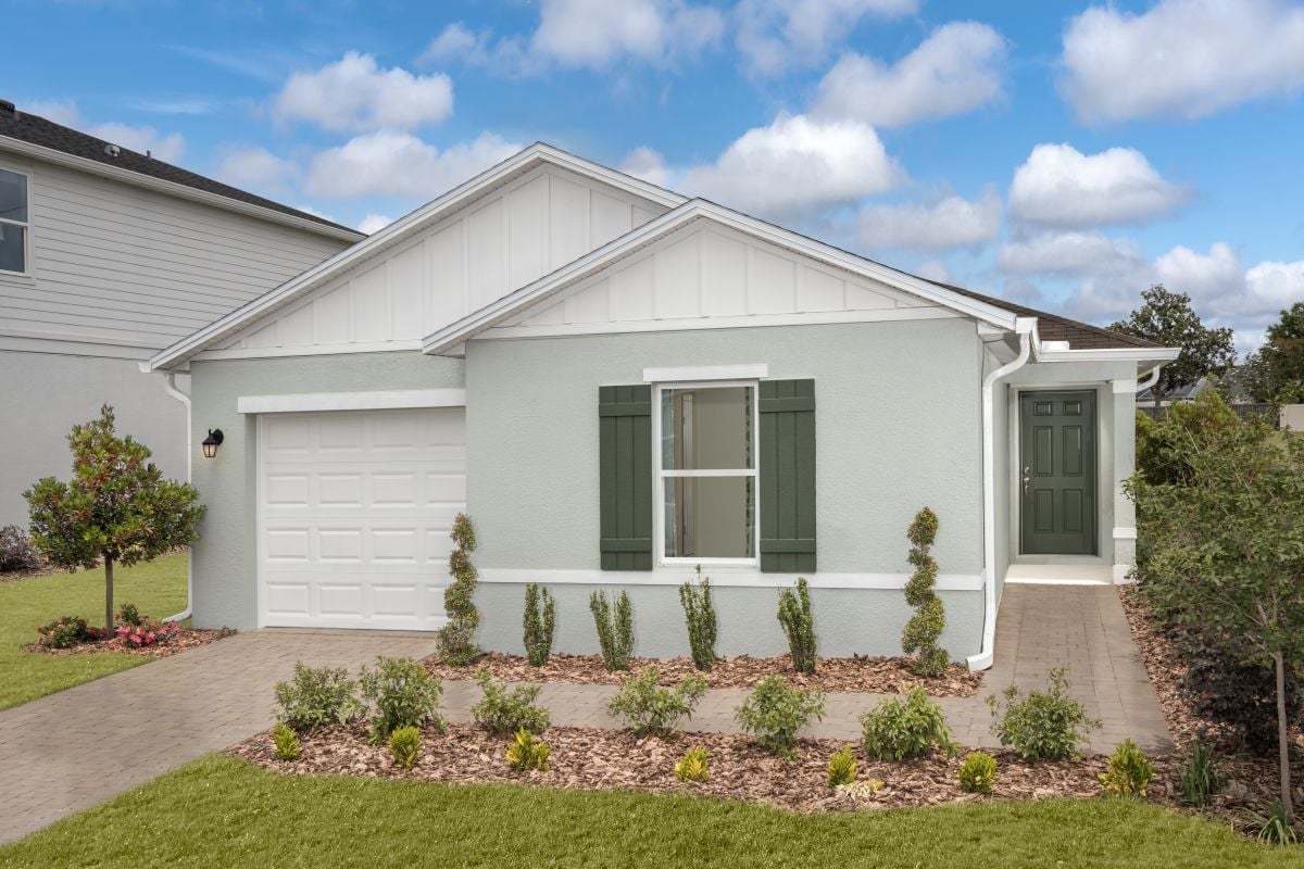 Exterior:Front exterior