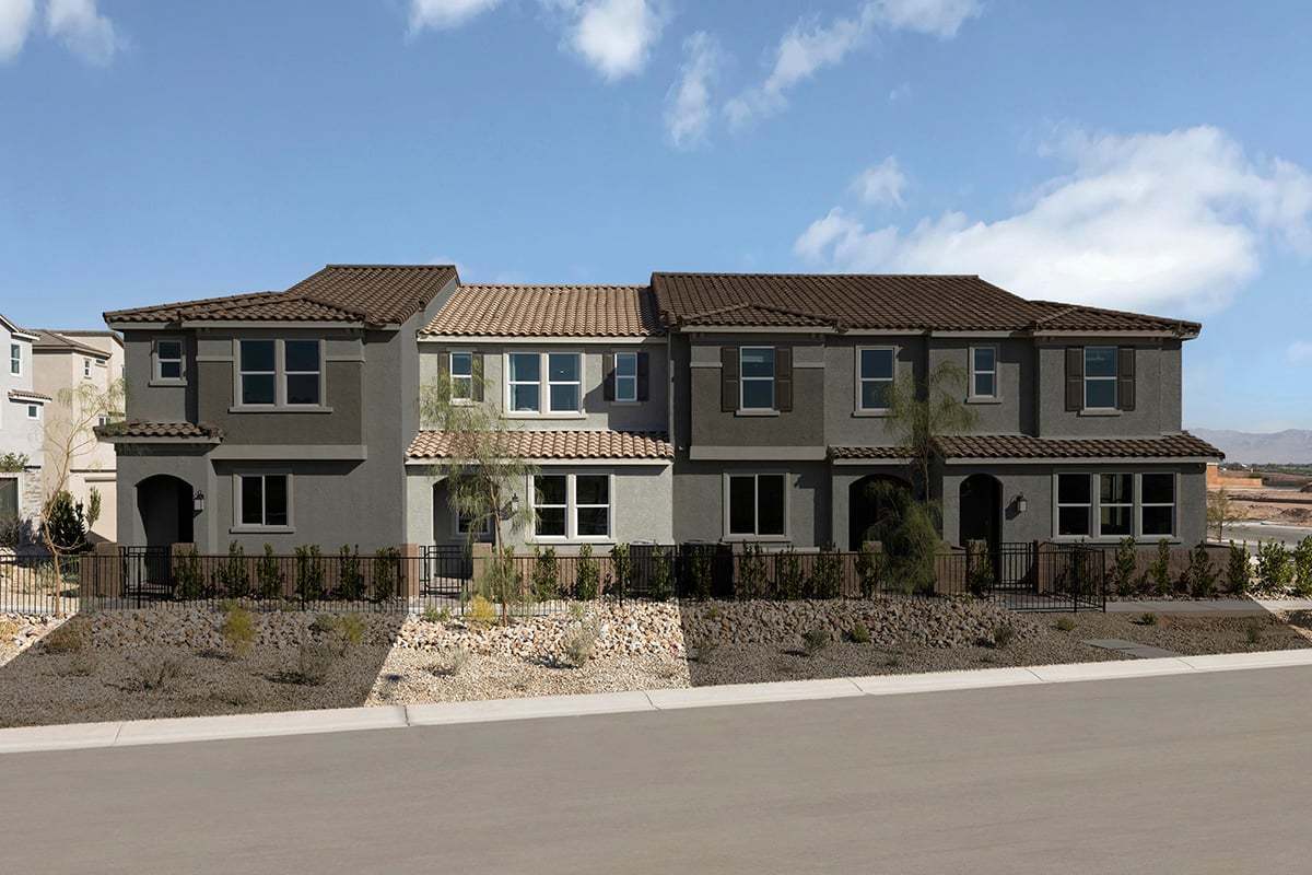Exterior:Front exterior
