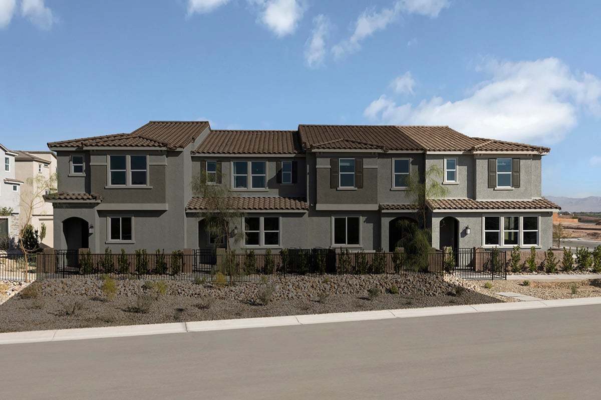 Exterior:Front exterior