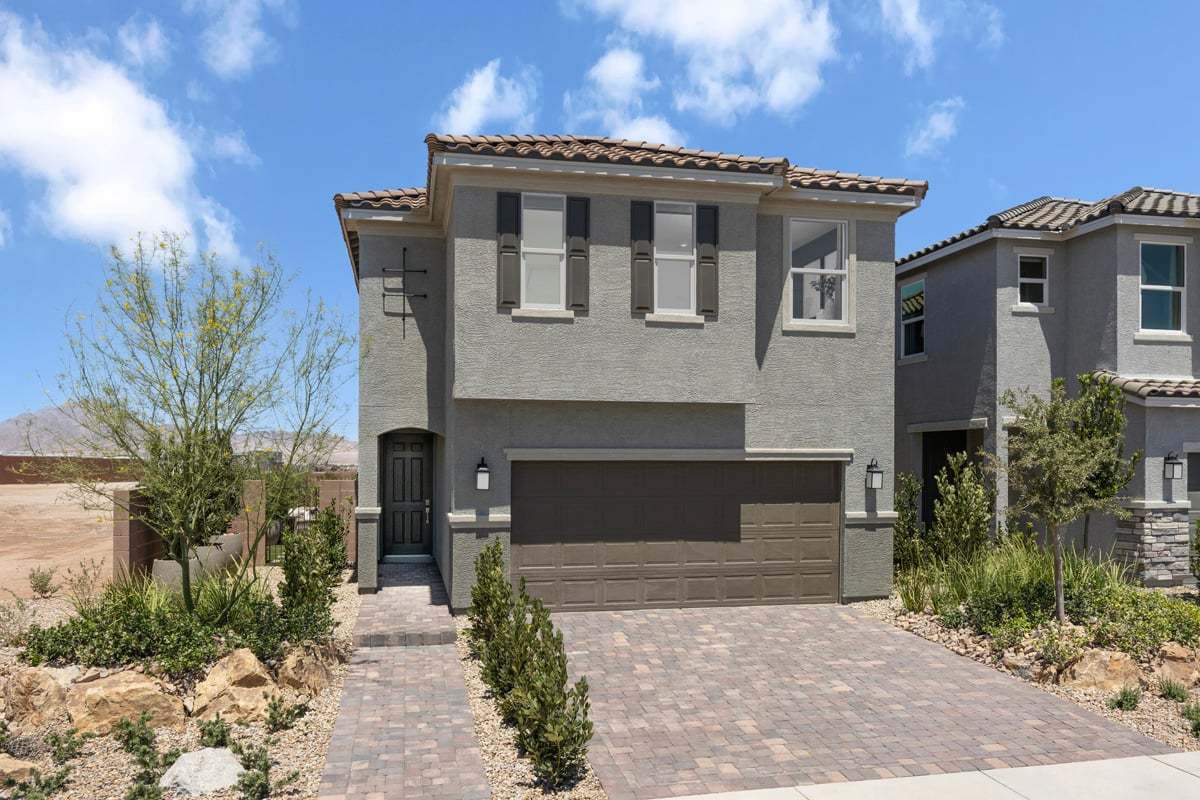 Exterior:Front exterior