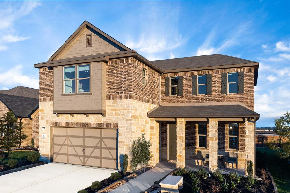 Exterior:Front exterior