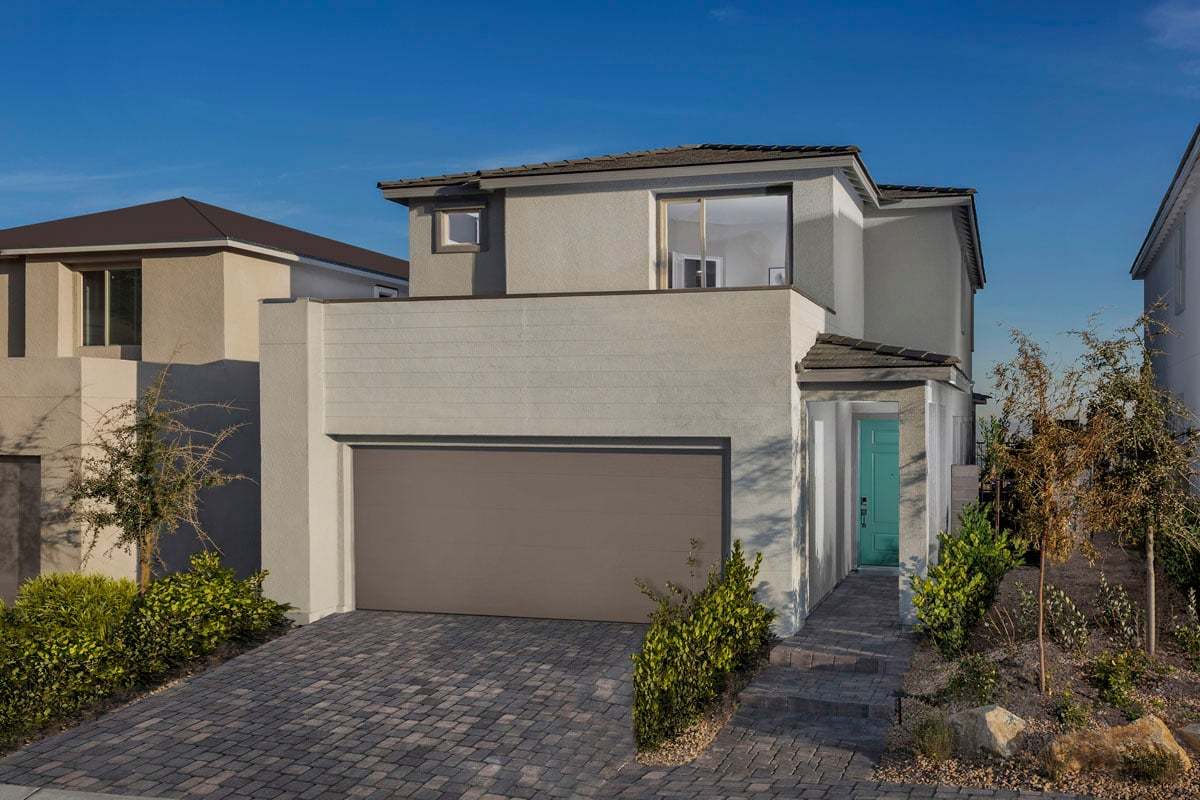 Exterior:Front exterior
